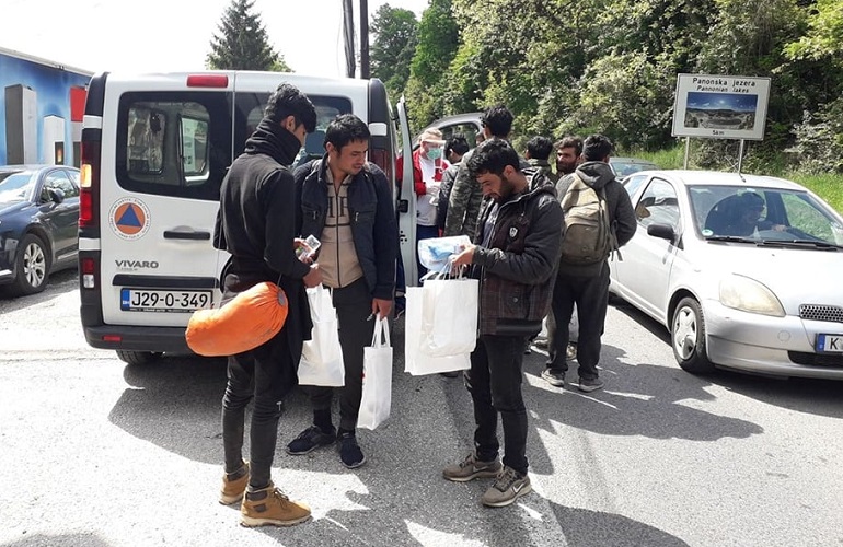 1008 migranti