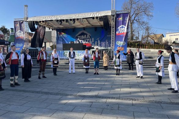 0701_bozic_trgslobode_obnova (4)