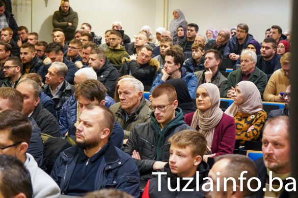 0901_tribina (11)