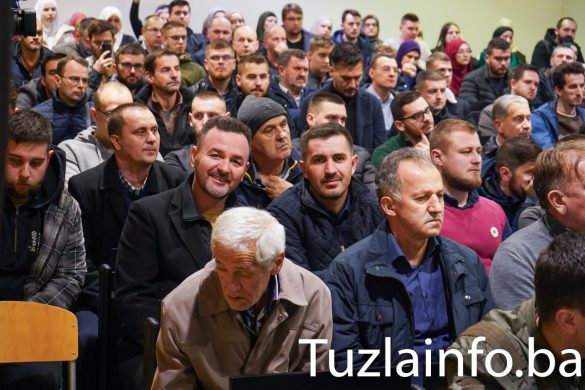 0901_tribina (8)