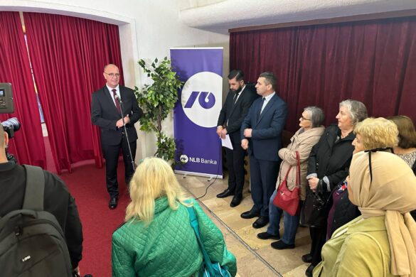 2305_izlozba_kapija (2)