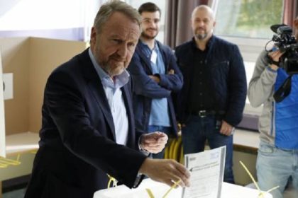 0210_izetbegovic