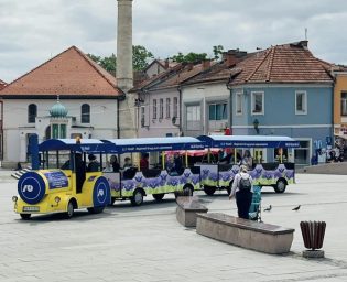 0305_turistički_vozic