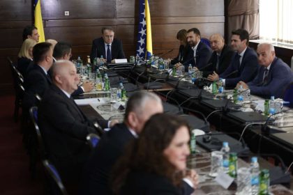 0305_vlada federacije