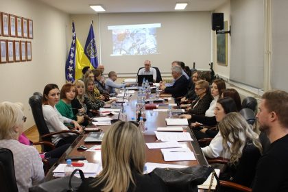0401_kolegij