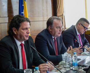 0405_vladafbih