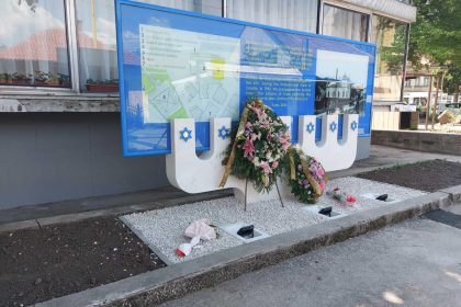 0506_spomenik_jevreji1