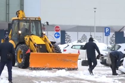 0601_ciscenje_parking