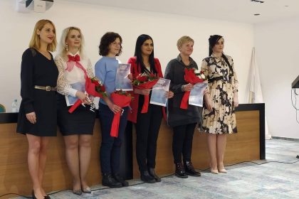 0603_Szbih_tribina (2)