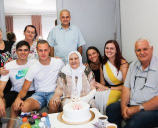 0608 fata orlovic rodjendan