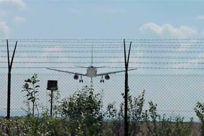 0808_slijetanje_aerodrom