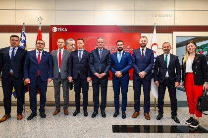 0905_delegacija_tika