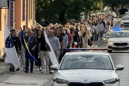 0907_setnja_za_srebrenicu