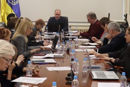 1003_kolegij