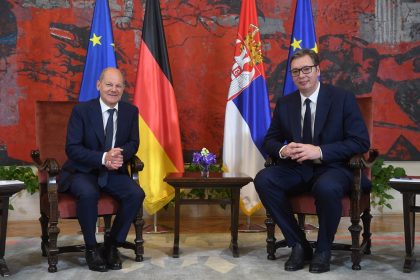 1006_sholz_vucic