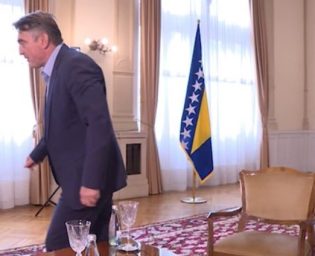1011_komsic_intervju