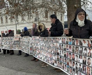 1101_majkesrebrenice