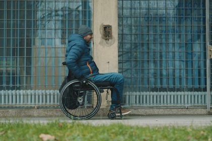 1102_invalidi_kolica