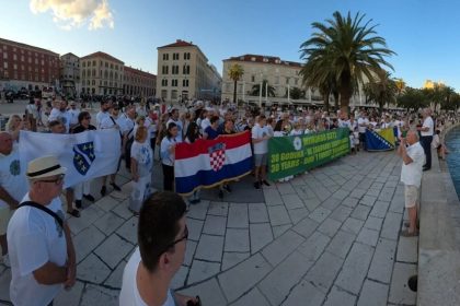 1107_split_mimohod