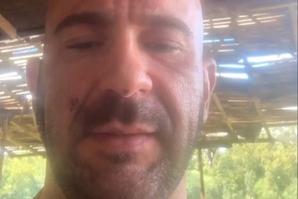 Nermin Sulejmanović tokom novog javljanja uživo (Screenshot: Instagram)