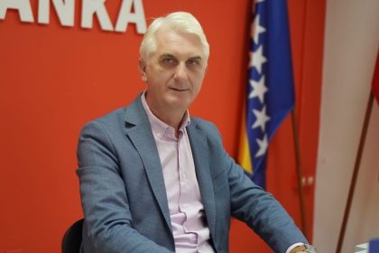 1111_jasmin_kadic_nasastrankatk