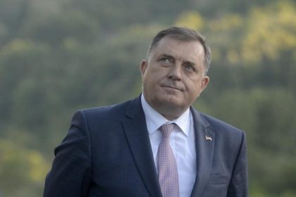 1304_dodik