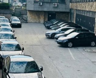 1308_vozila_vlada