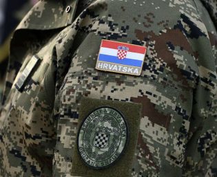 1310_hrvatska vojska grb