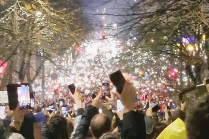 1503_protest_bg2