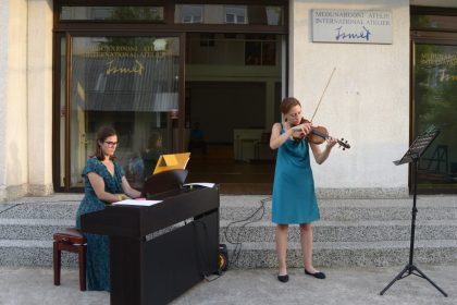 1507l_Ena Ovcina i Katarina Pavljasevic