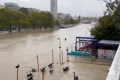 1509_poplave_bec