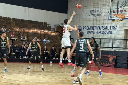 1804_okksloboda_radnicki
