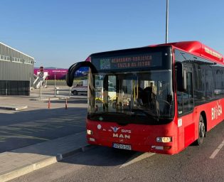 2006_bus_aerodrom