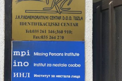 2009_identifikacioni-centar-komemorativni-tuzla-1
