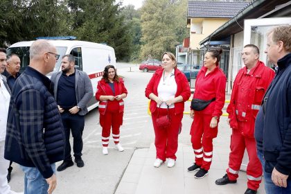 2009_lug_ambulanta