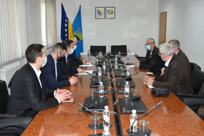 2104_kadrija_penzioneri