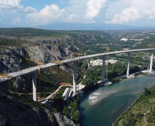 2107_most_pocitelj