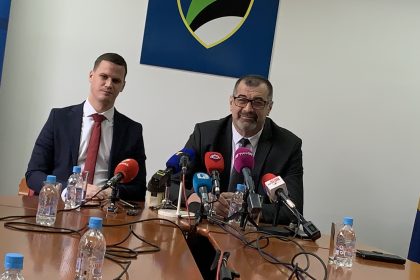 2202_vujovic_halilagic