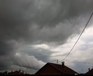2207_oblacno_nevrijeme