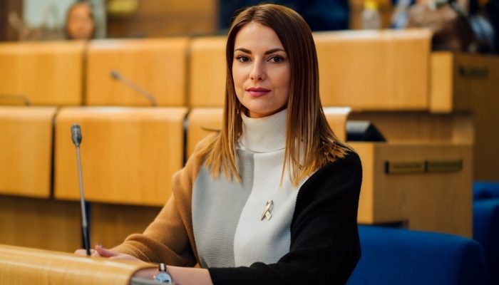 2404_sandra_imsirovic