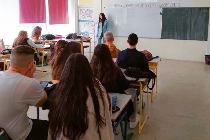 2404_skola