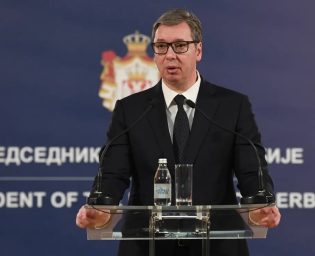 2503_aleksandar_vucic