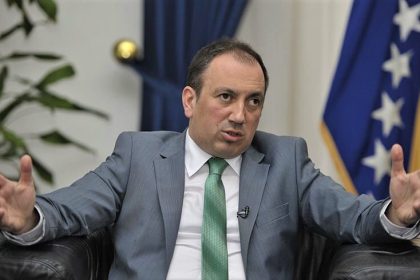 2507_crnadak-1