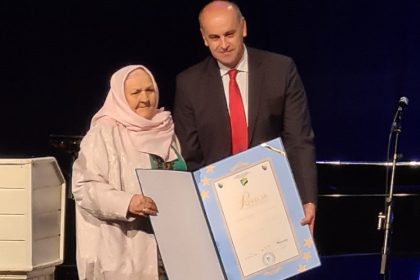 2511_nana_fata