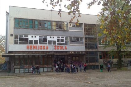 2604_hemijska_skola