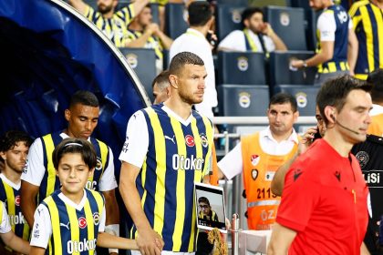 2607_edin_dzeko