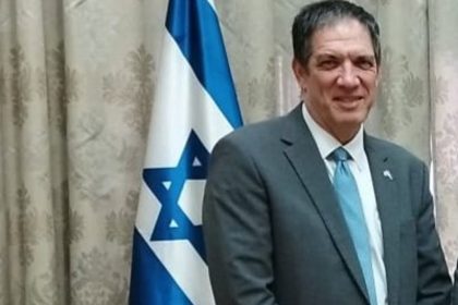 2704_Jahel Vilan