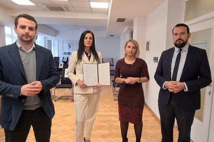 2705_progresivni_blok