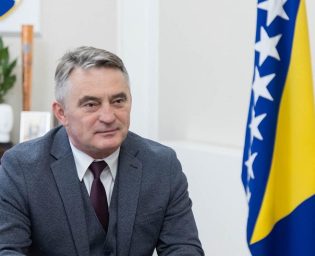 2802_zeljko_komsic
