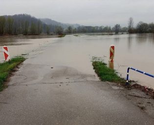 2803_voda_poplave